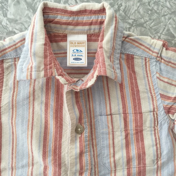 Summer Button-Up - Picture 2 of 3